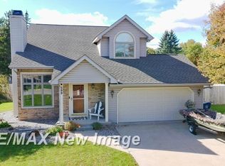599 Plantation Dr, Saginaw, MI 48638