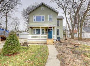 718 S State St APT 2, Champaign, IL 61820