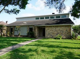 2351 Deer Meadow Dr, Missouri City, TX 77489