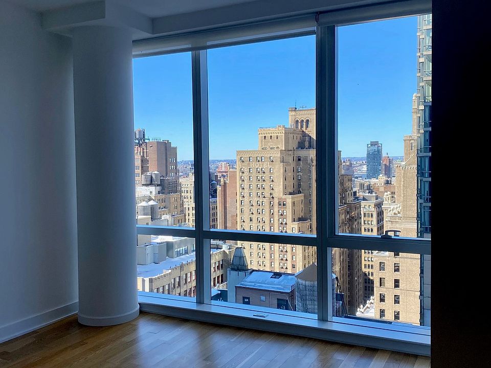 1st image of 885 6th Ave APT 28A