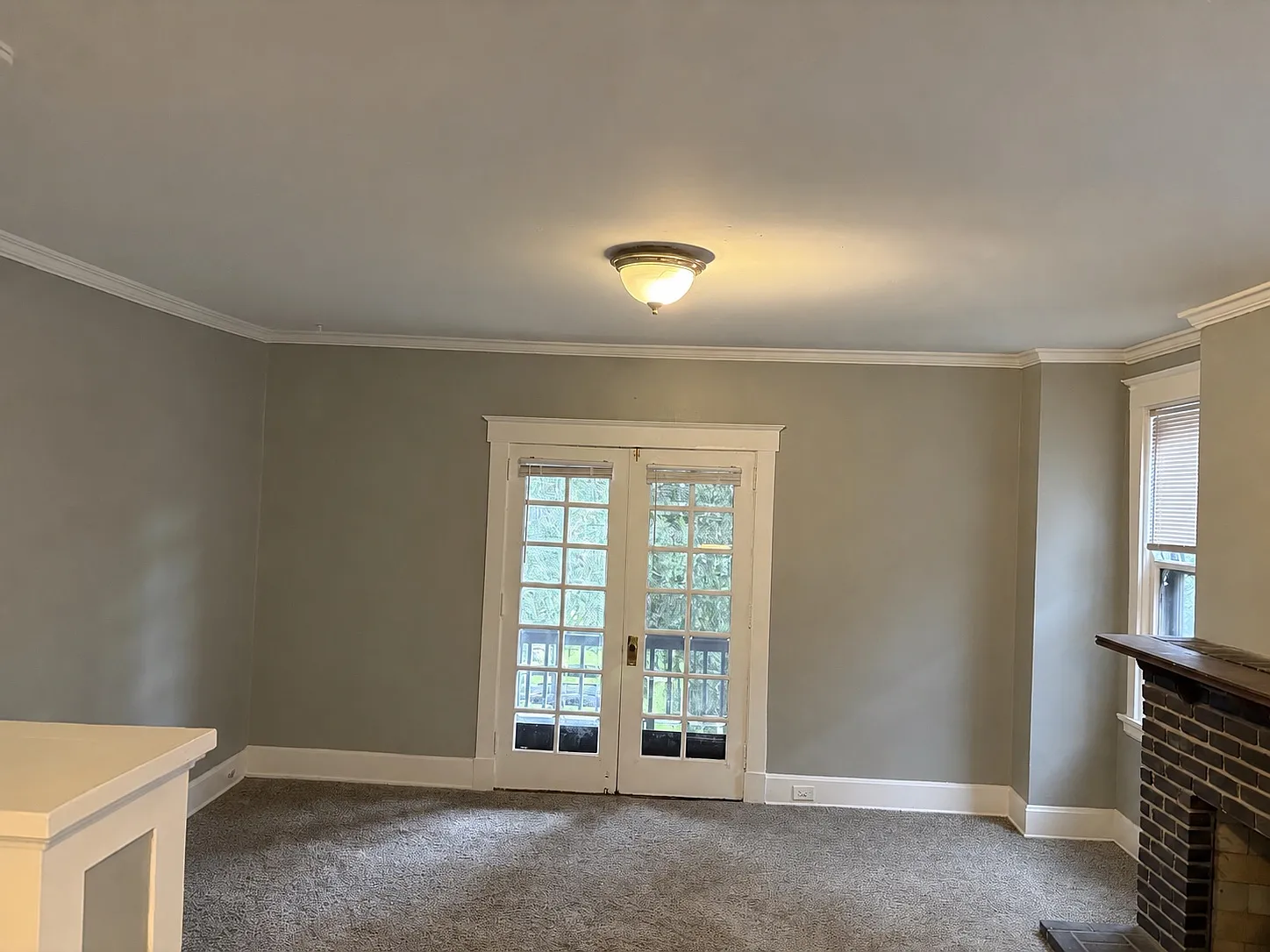 2 bed, 1950 sqft, $2,050 — Photo 3