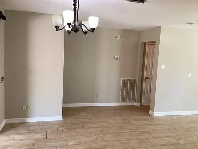 4422 Haiti Ln — Photo 5