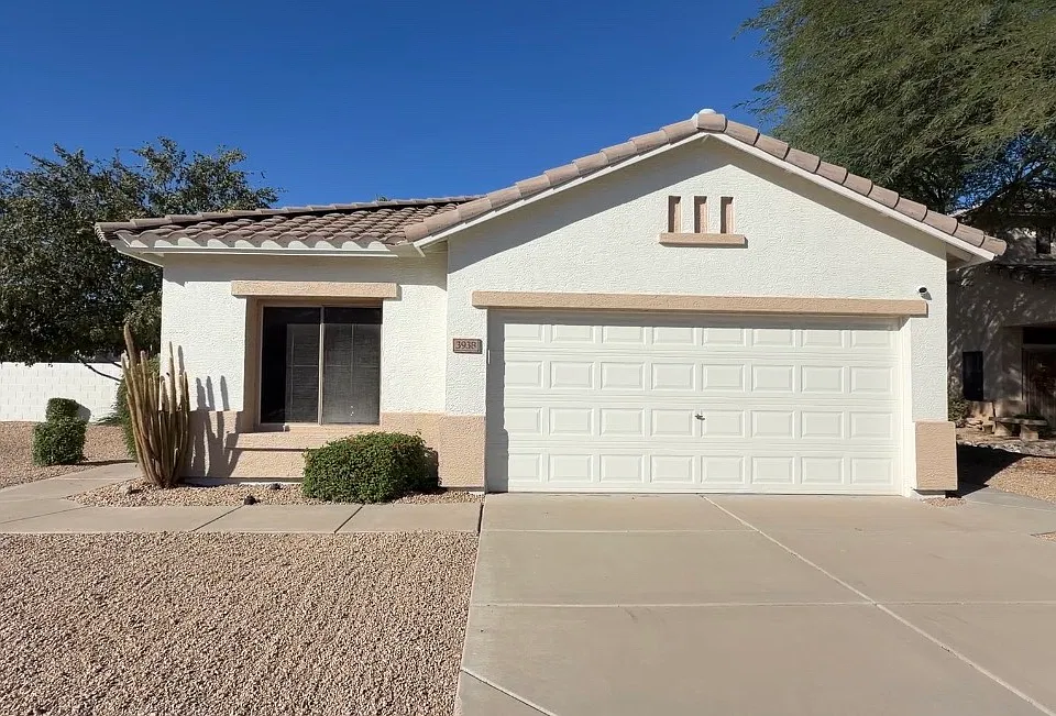 3938 W Buckskin Trl