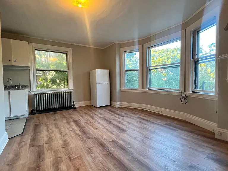 83 Englewood Ave #7 — Photo 7