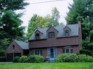 3 Colonial Vlg, Hampden, MA 01036