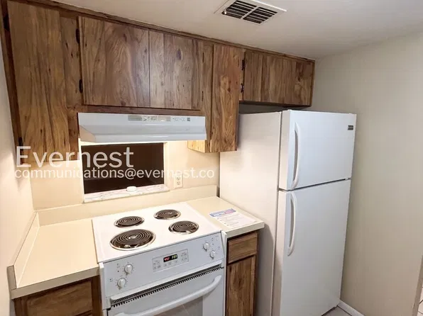 5541 Bay Blvd APT 301, Port Richey, FL 34668