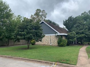 6804 Lexington Rd, Austin, TX 78757