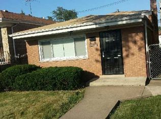 10325 S Hoxie Ave, Chicago, IL 60617