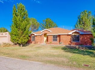 5612 W Valley Cir, El Paso, TX 79932