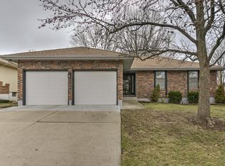 5109 Downey Ave, Independence, MO 64055