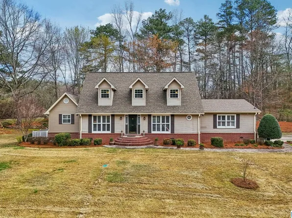 91 Hilltop Rd, Oneonta, AL 35121