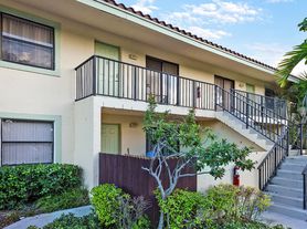 1979 NW 4th Ave, Boca Raton, FL