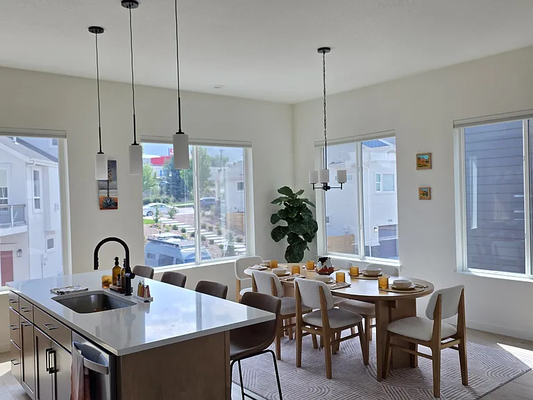 1731 Keystone Crest Ln — Photo 7