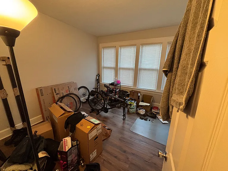 2411 Norwood Ave #1 — Photo 12