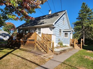 621 Old Rockland Rd, Ontonagon, MI 49953