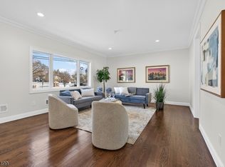 6-10 River Rd, Fair Lawn Boro, NJ 07410