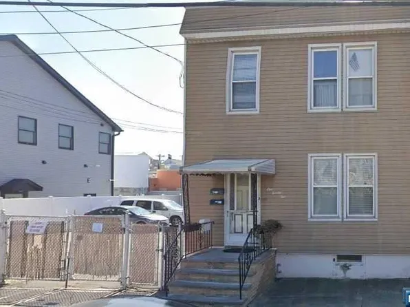 125-129 Malvern St, Newark, NJ 07105