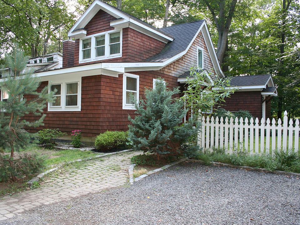 1st image of 122 Lake Kitchawan Dr