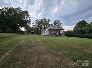 7601 Rhodhiss Rd, Connelly Springs, NC 28612