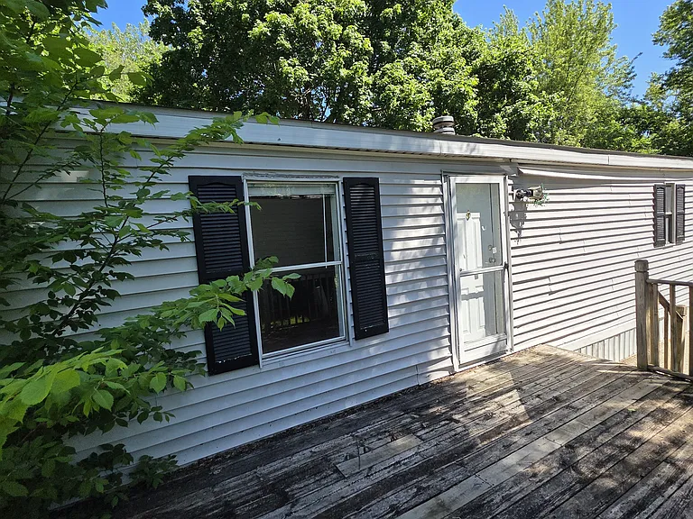 58 W Manor St #58B — Photo 2