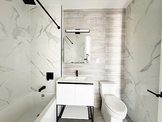 Rented by Pear NYC LLC | media 7