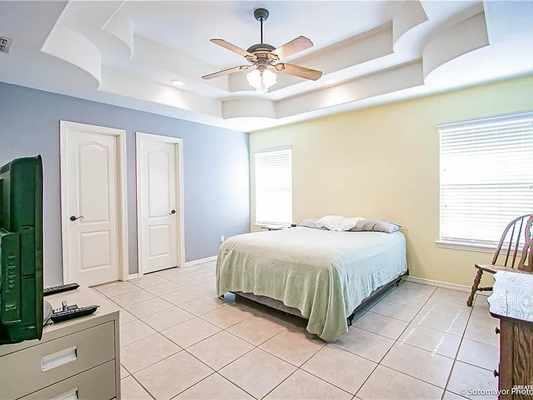 3402 Robin Ave — Photo 10