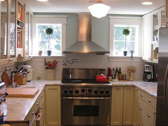 Kitchen 1