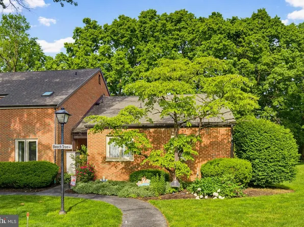 20 Beechtree Ln, Mountville, PA 17554