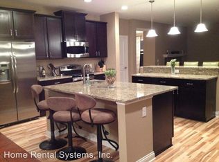816 Inspiration Pkwy S, Bayport, MN 55003
