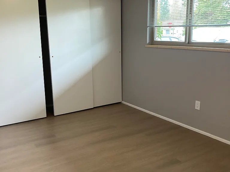 The Cameo Apartments — Photo 18