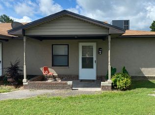 858 Hackney Ave #D, Washington, NC 27889