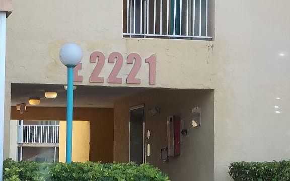 3rd image of 2221 S Sherman Cir APT E407