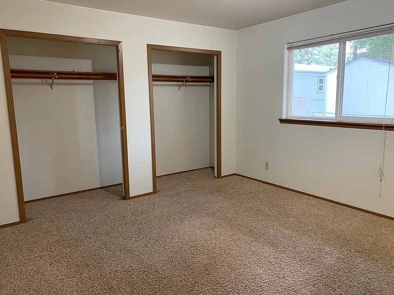 1117 W Kristen Ave — Photo 6