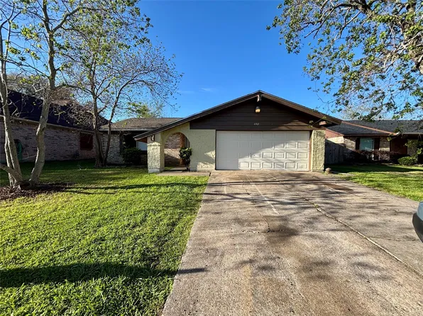 4903 Raven Ridge Dr, Houston, TX 77053