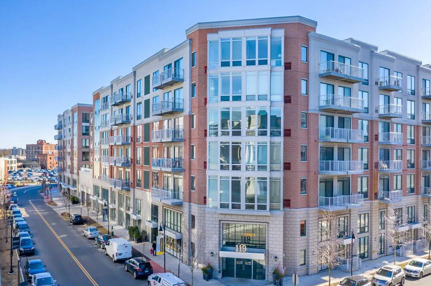 121 Towne Apartments — Photo 4