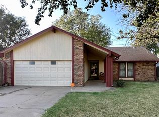 2410 Franklin Dr, Enid, OK 73703