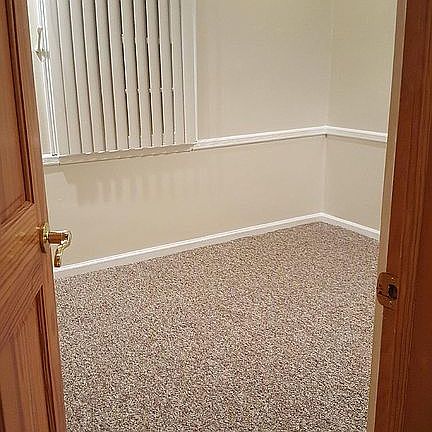 5th image of 3844 Waverly Ave