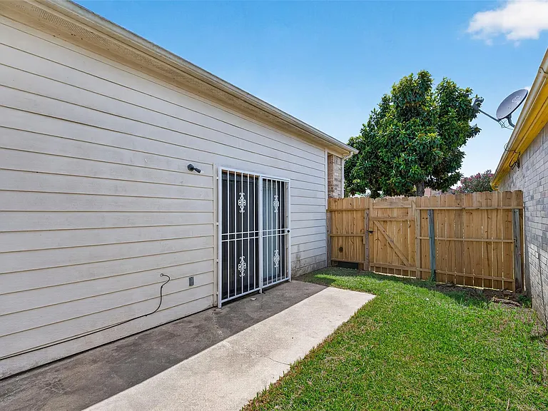 6603 Grandvale Dr — Photo 42