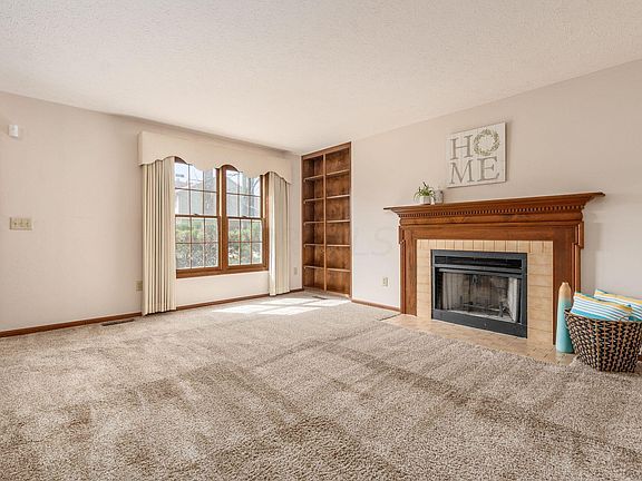 5th image of 5293 Berrywood Dr