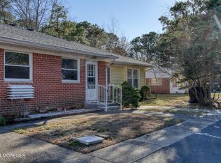 5 Alden Ct #B, Manchester Township, NJ 08759