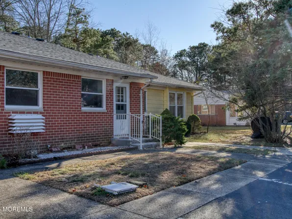 5 Alden Court #B, Whiting, NJ 08759