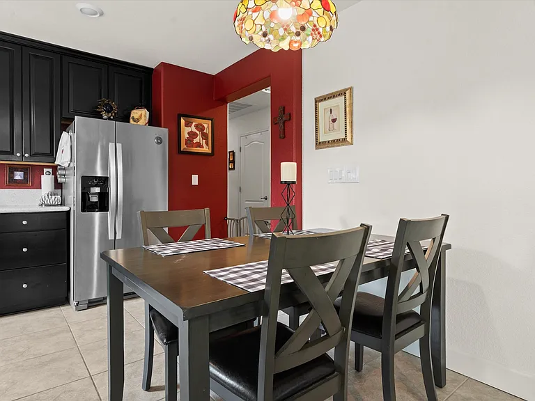1176 Mallard Crest Dr — Photo 3