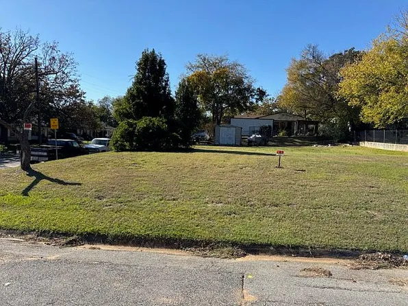 1231 Treece Ave, Denison, TX 75020