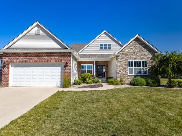 13206 Cleveland St, Crown Point, IN 46307