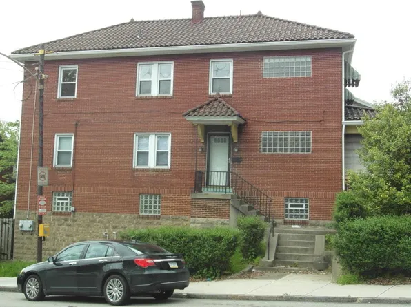 2627 Shady Ave Floor 2, Pittsburgh, PA 15217
