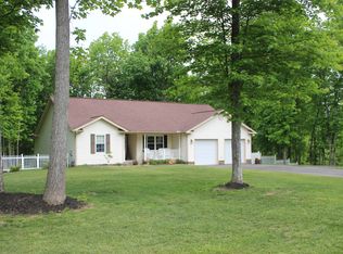 Silverpeak Ave, Beaver, WV 25813