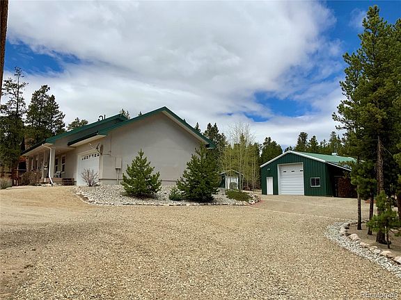 3rd image of 549 Peak View Dr