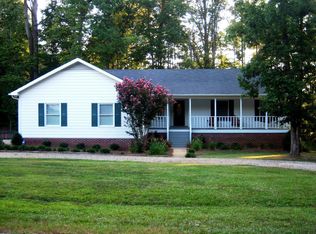 272 Woodland Dr, Danielsville, GA 30633