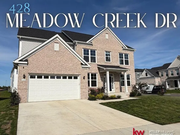 428 Meadow Creek Dr, Bowie, MD 20716