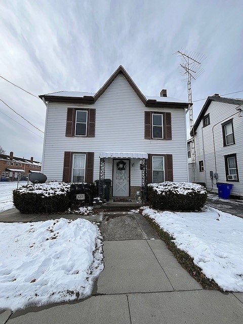 1st image of 627 Frederick St #3